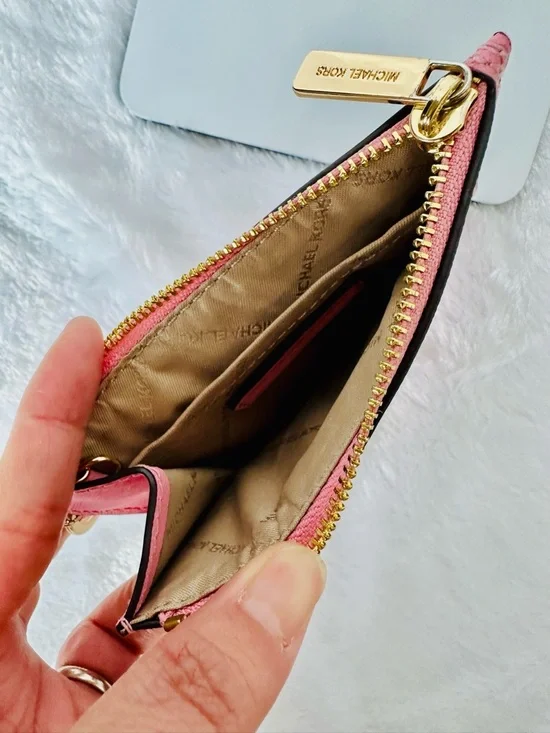 Michael Kors Coral Pink Saffiano Leather Card Holder Keychain - Picture 4 of 5